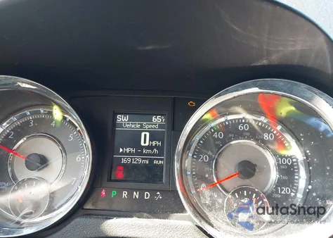 2013 Chrysler Town & Country Touring из США, поврежденный, VIN 2C4RC1BG5DR657824